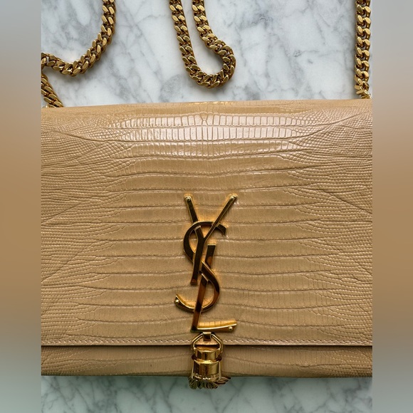 YSL - KATE MEDIUM TASSEL IN CROCODILE-EMBOSSED LEATHER BAG DARK BEIGE - Picture 9 of 12